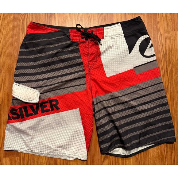 Quiksilver Cypher Series x  YG Board Shorts Mens 40 9" Beach Swim Trunks - Picture 1 of 6